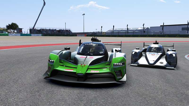 Jardier Community Vanwall vs LMP2 + GT3s | RaceControl