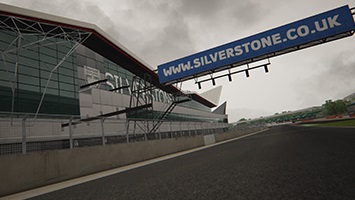 Silverstone (32 Pits)